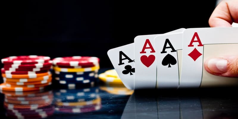 Đánh bài online có sức hút riêng đối với người chơi
